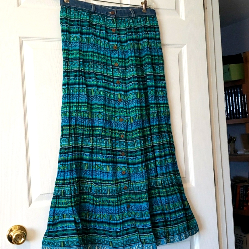 Skirt